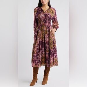 Chelsea28 long-sleeved smock waist midi dress. Small.